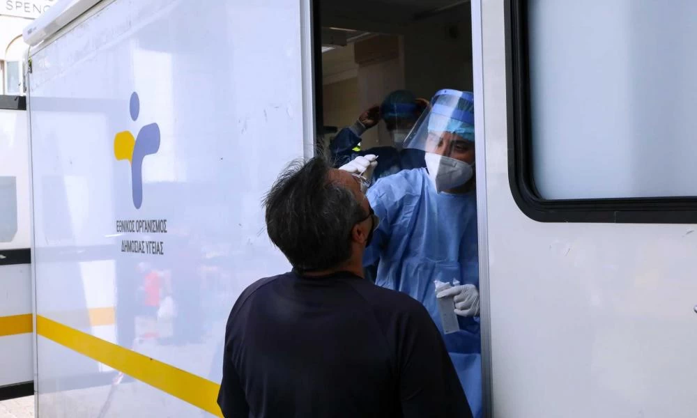 Κορονοϊός: Πού θα γίνουν δωρεάν rapid test την Πέμπτη